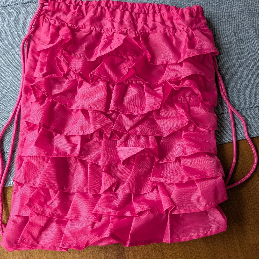 Thirty-One Hot Pink Ruffle Drawstring String Sac